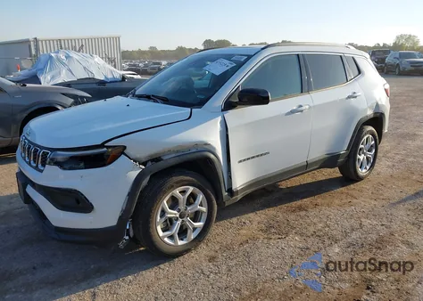 2025 Jeep Compass Latitude 4X4 from USA, damaged, VIN 3C4NJDBN1ST547173